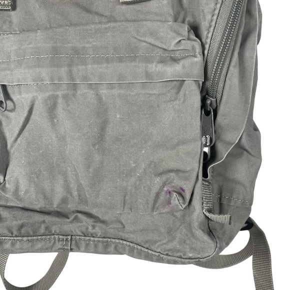 Fjallraven Kanken Classic Mini Backpack in Fog Taupe - Picture 8 of 9